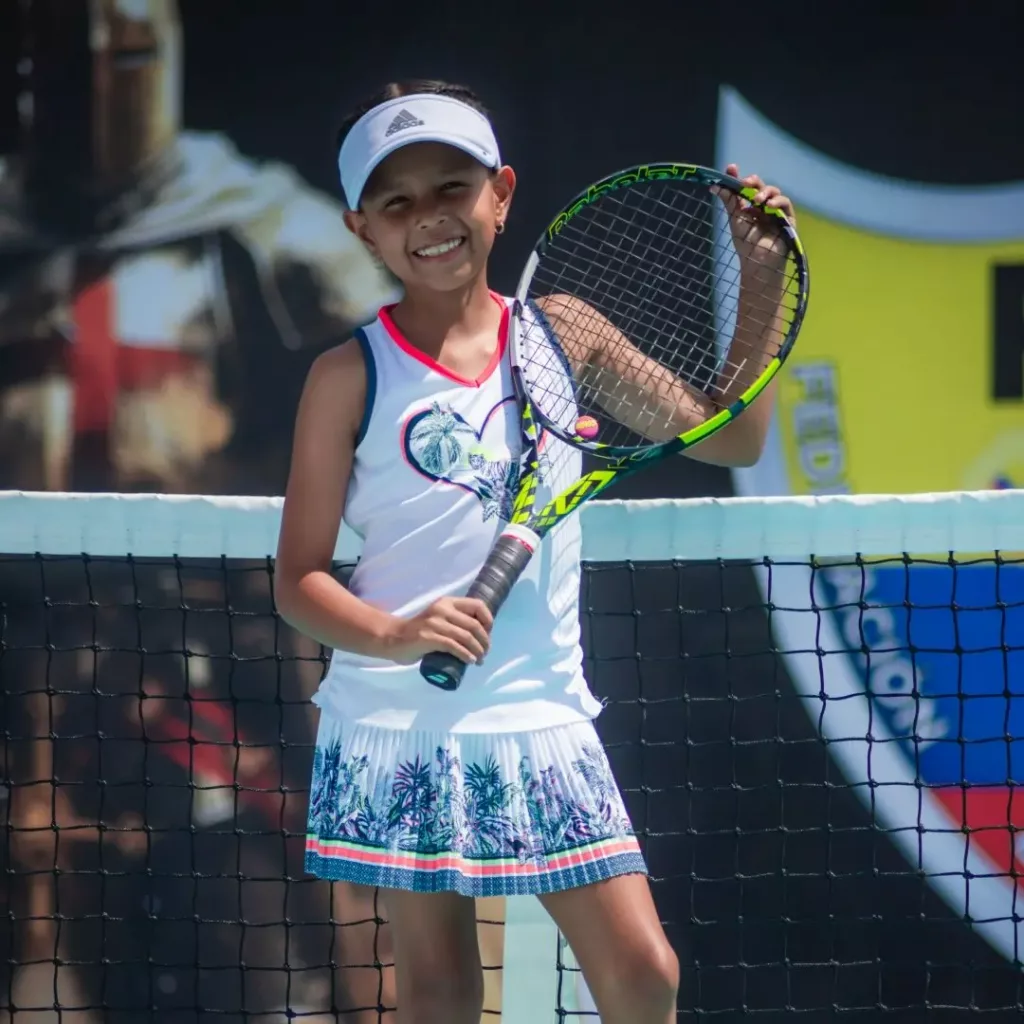 Fabia Mendoza 2016, Ecuador 🇪🇨 | Junior interview, Jun 2025 2 tennis papers fabia mendoza 03
