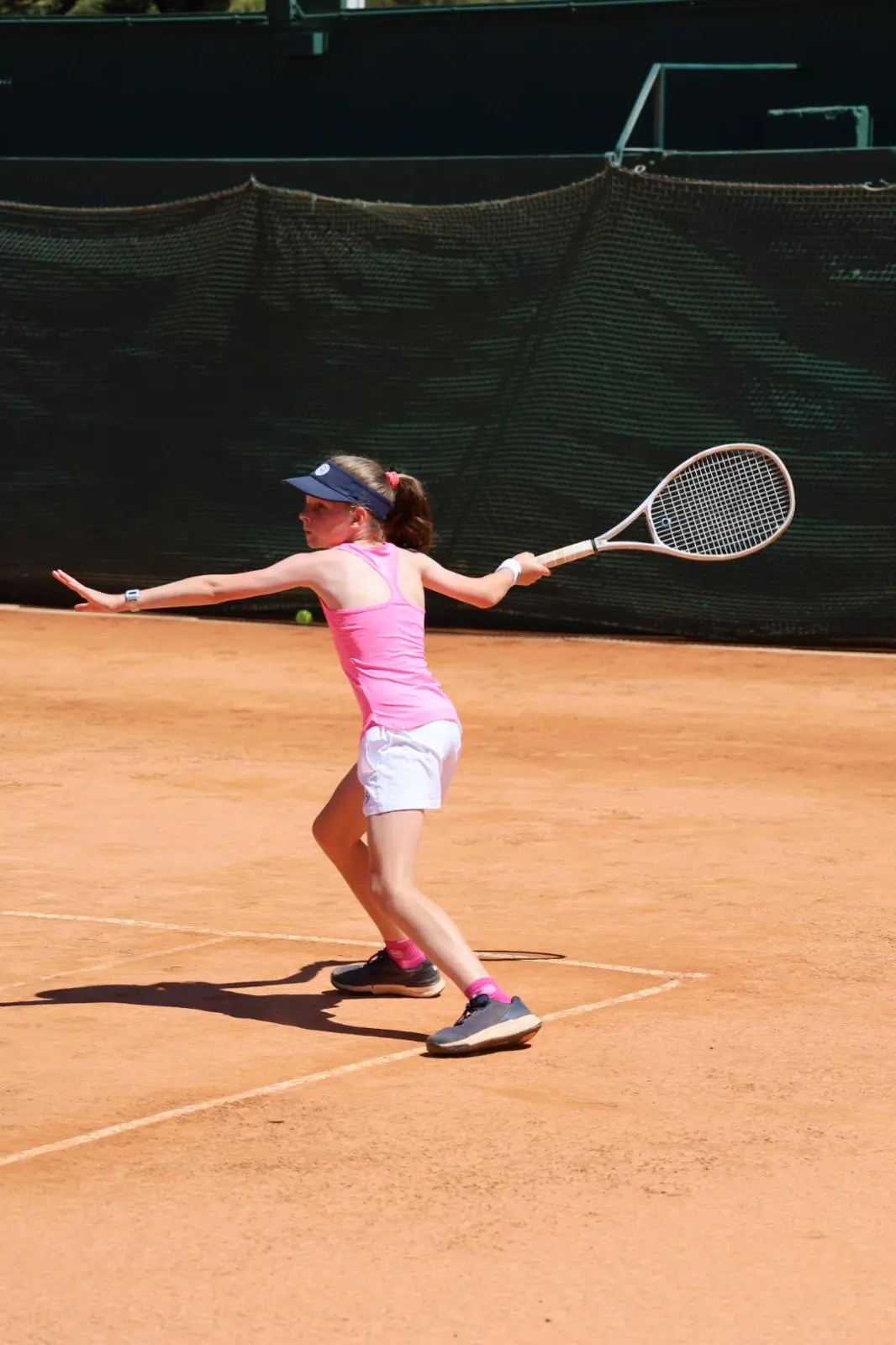 aliénor and giulia cat junior tennis 1