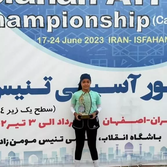 elina farmanbar 2013 iran tennis junior girl 2