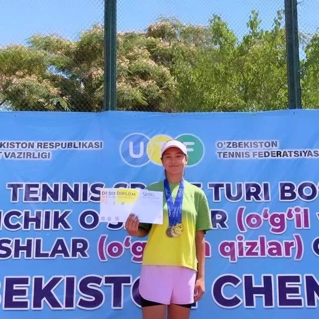 Mumtozbegim Akramova 2012, Uzbekistan đșđż | Tennis junior interview, Jul 2025 3 mumtozbegim akramova 2012 uzbekistan tennis junior girl 1